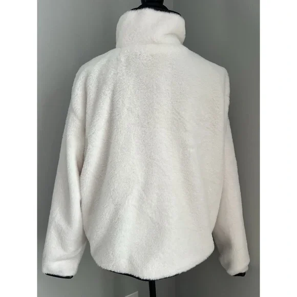 Sabrina Lauren Women's Large Faux Fur Toggle Coat Luxe Look White W/ Black Trim - Picture 4 of 8